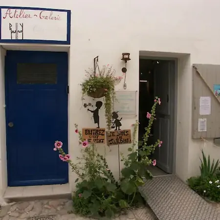 En Plein Coeur De Talmont, Maison Connectee A L'esprit Retais * Talmont-sur-Gironde